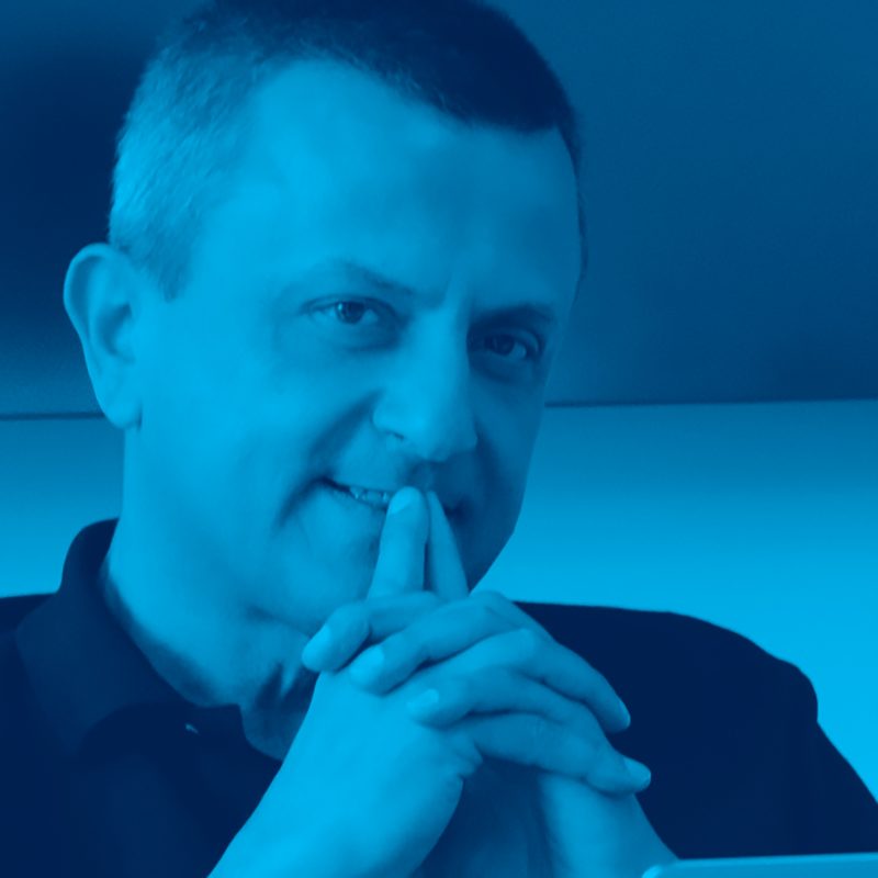 Ritratto di Luciano Colella